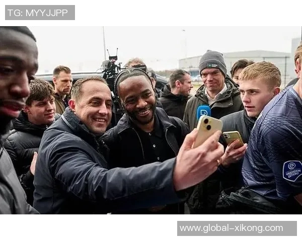 斯特林首次亮相费耶诺德表现出色尚未与图赫尔进行交流